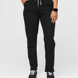 Figs Scrub Pants: Yola Skinny
